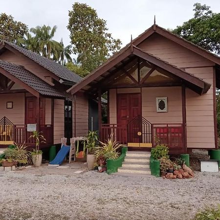 Laman Sakinah Merlimau Extérieur photo